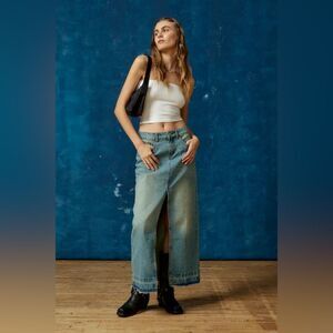 Urban Outfitters BDG Denim Maxi Skirt • Medium Wash • Size S • NWT